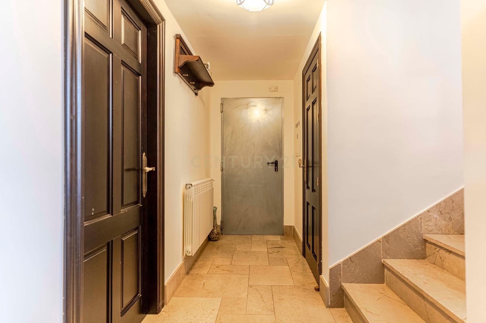 Chalet de 6 habitaciones en La Zubia en venta con garaje - 620.000 € (Ref: 9289734)