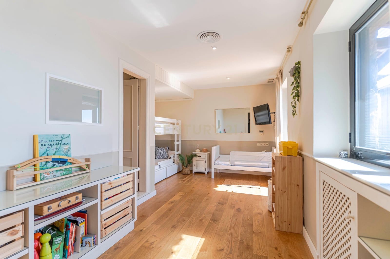 7 soverom Villa til salgs i Almunecar med svømmebasseng - € 2 800 000 (Ref: 9289736)