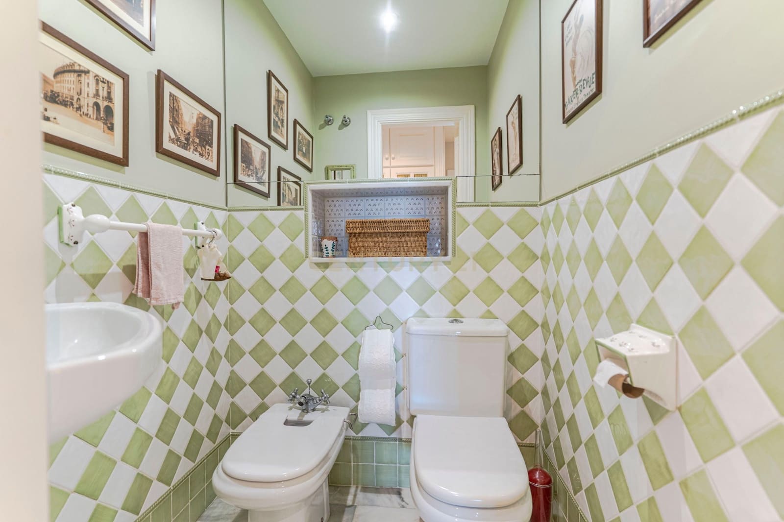 7 soverom Villa til salgs i Almunecar med svømmebasseng - € 2 800 000 (Ref: 9289736)