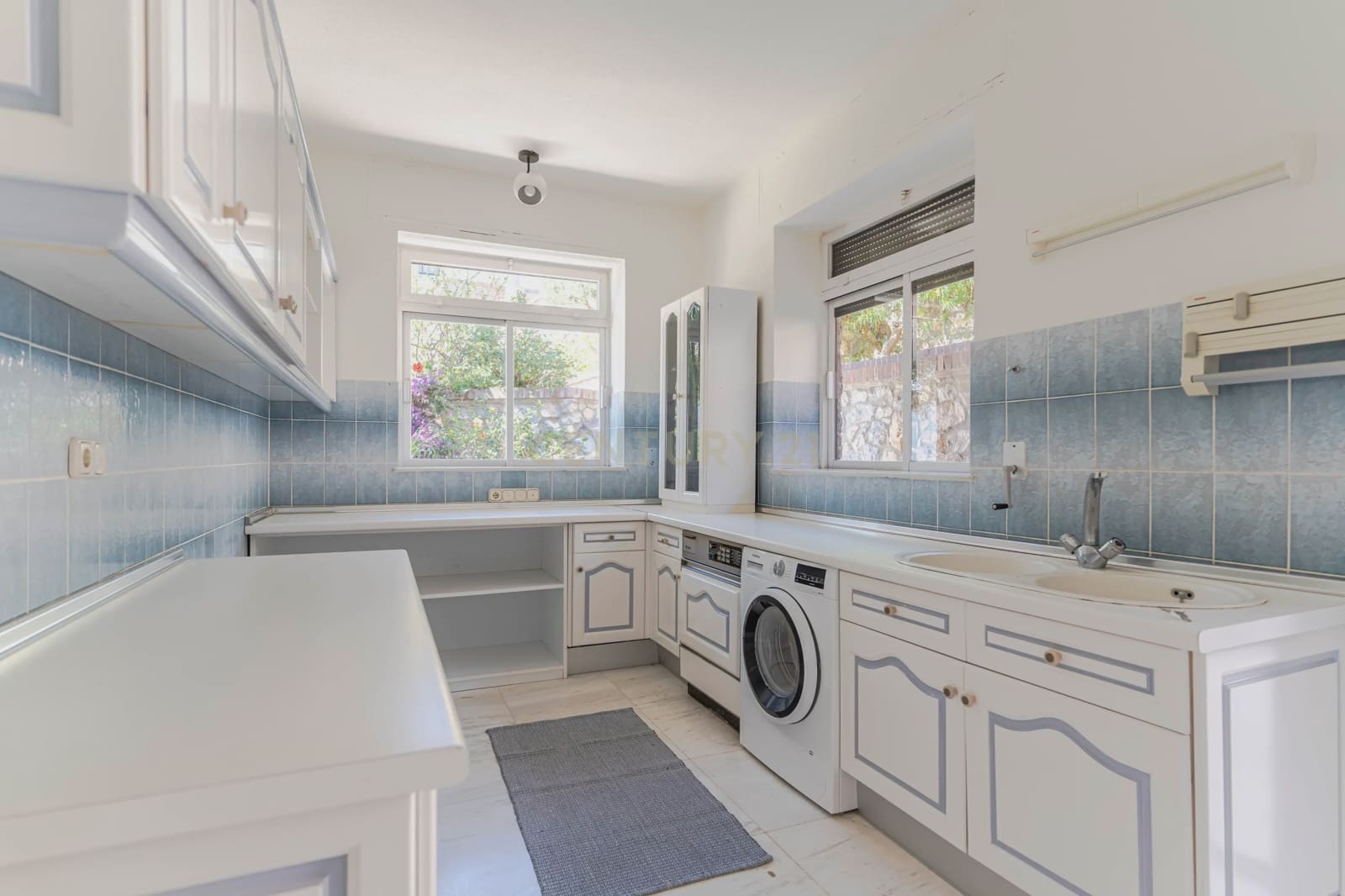 7 soverom Villa til salgs i Almunecar med svømmebasseng - € 2 800 000 (Ref: 9289736)