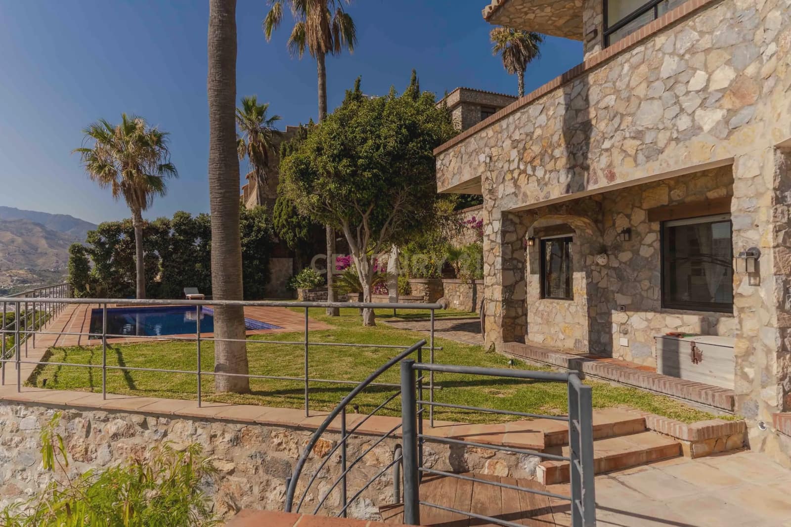 7 soverom Villa til salgs i Almunecar med svømmebasseng - € 2 800 000 (Ref: 9289736)