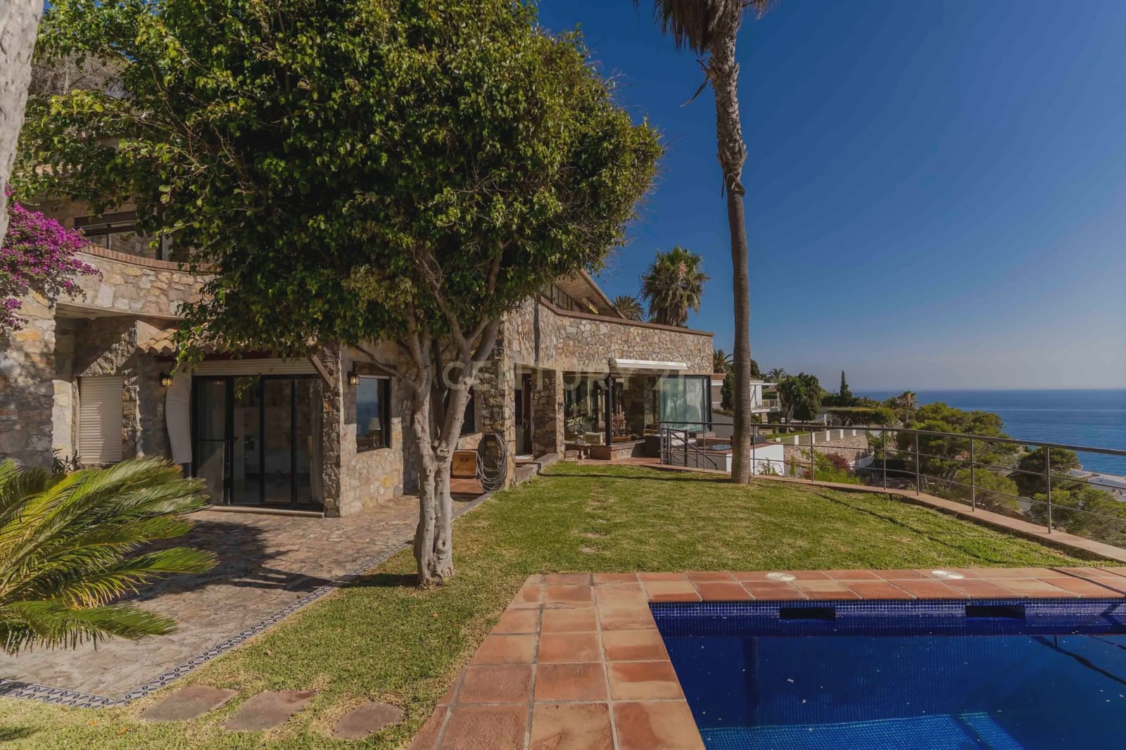 7 soverom Villa til salgs i Almunecar med svømmebasseng - € 2 800 000 (Ref: 9289736)