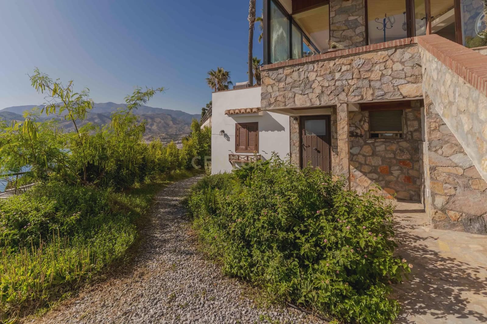 7 soverom Villa til salgs i Almunecar med svømmebasseng - € 2 800 000 (Ref: 9289736)