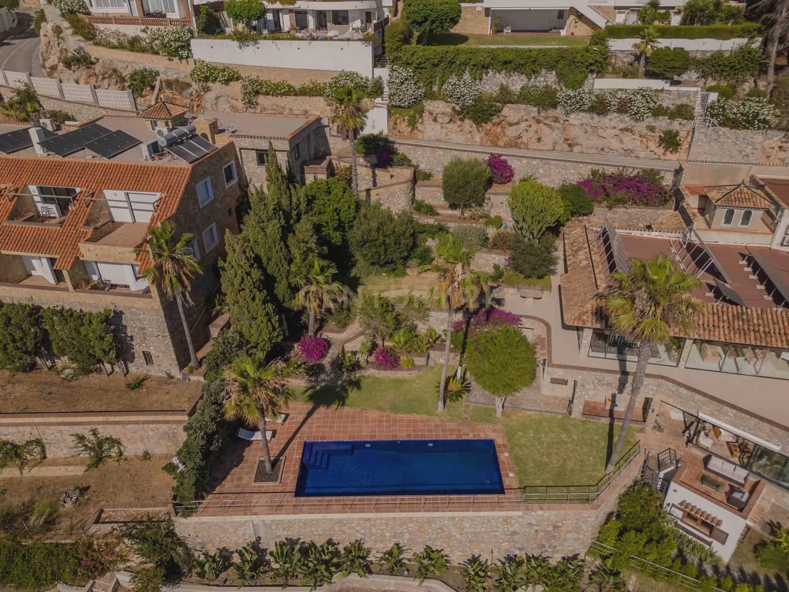 7 soverom Villa til salgs i Almunecar med svømmebasseng - € 2 800 000 (Ref: 9289736)