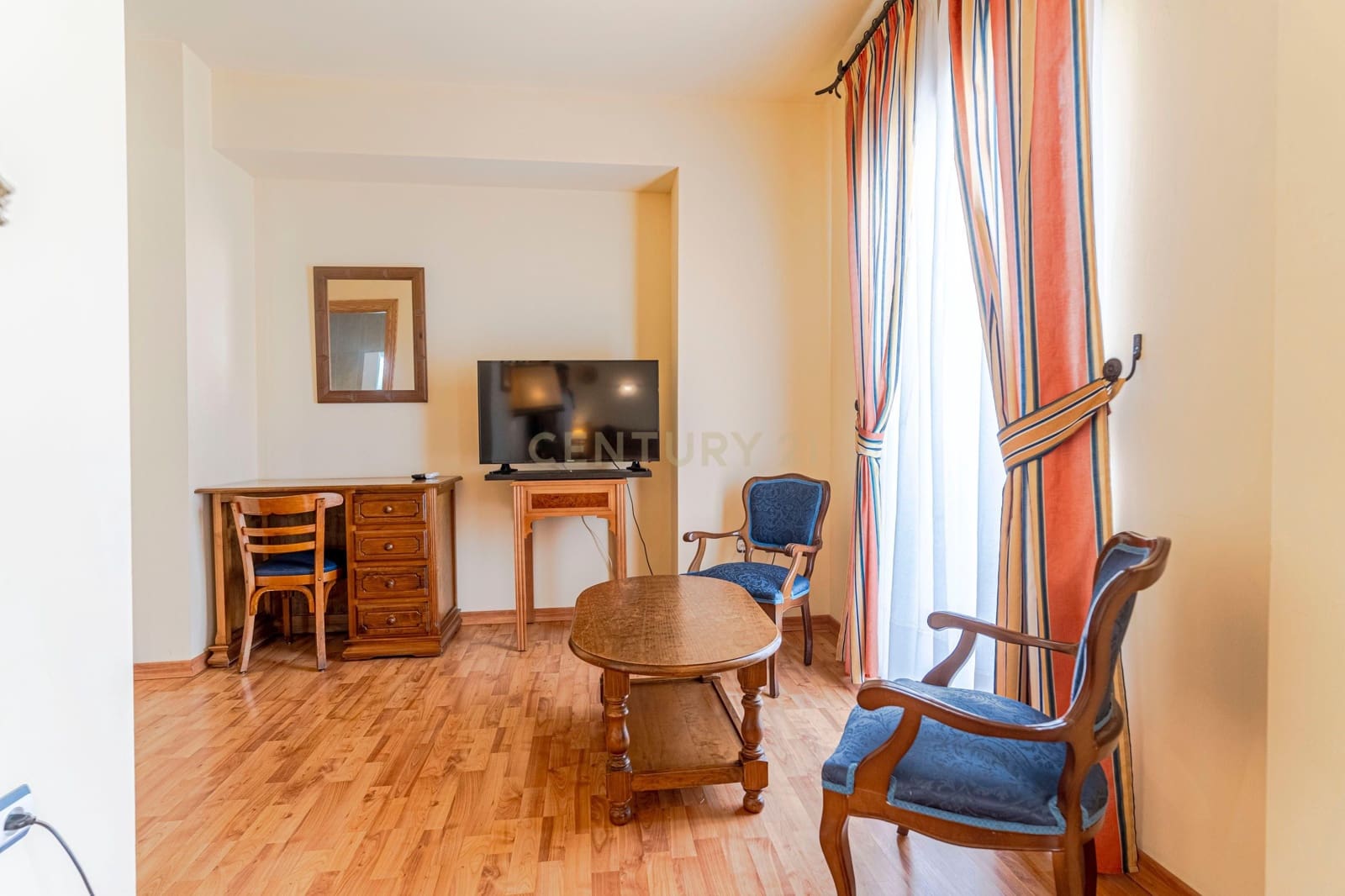 Hotel til salg i Lanjaron - € 1.500.000 (Ref: 9289737)