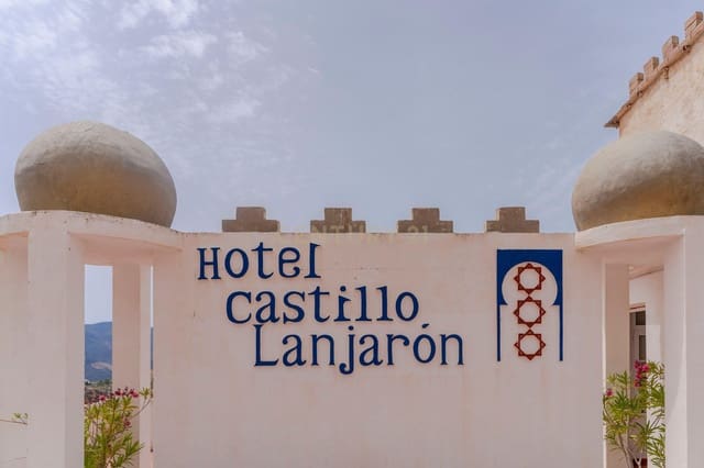 Hotell till salu i Lanjarón - 1 500 000 € (Ref: 9289737)