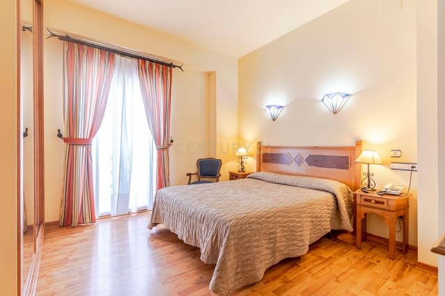 Hotell till salu i Lanjarón - 1 500 000 € (Ref: 9289737)