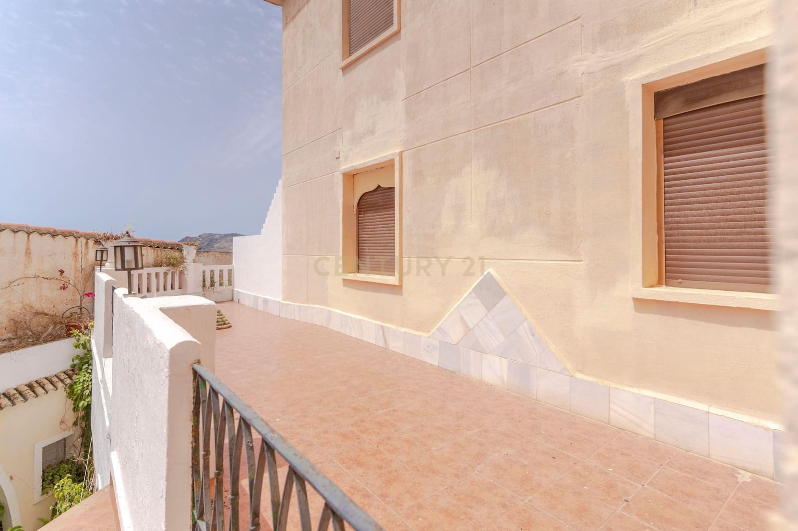 Hotel til salg i Lanjaron - € 1.500.000 (Ref: 9289737)