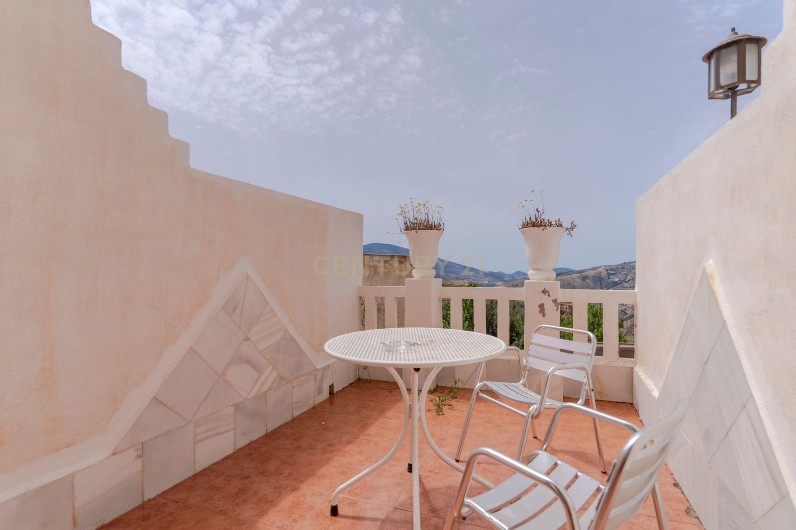 Hotel til salg i Lanjaron - € 1.500.000 (Ref: 9289737)