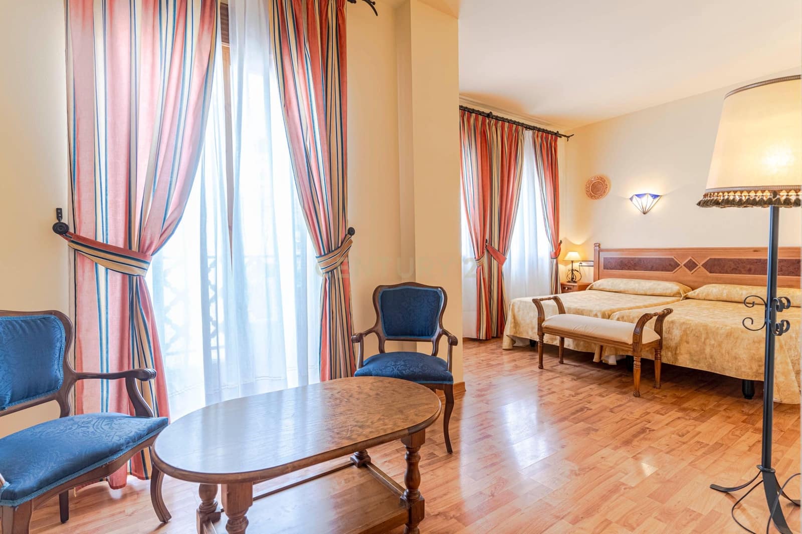 Hotel til salg i Lanjaron - € 1.500.000 (Ref: 9289737)