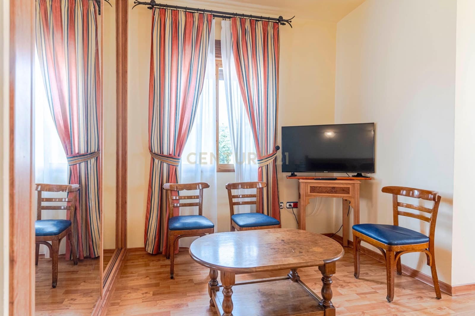 Hotel til salg i Lanjaron - € 1.500.000 (Ref: 9289737)