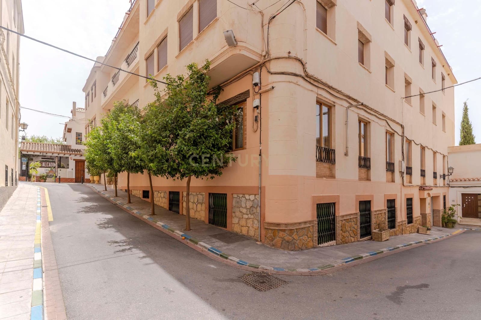 Hotel til salg i Lanjaron - € 1.500.000 (Ref: 9289737)