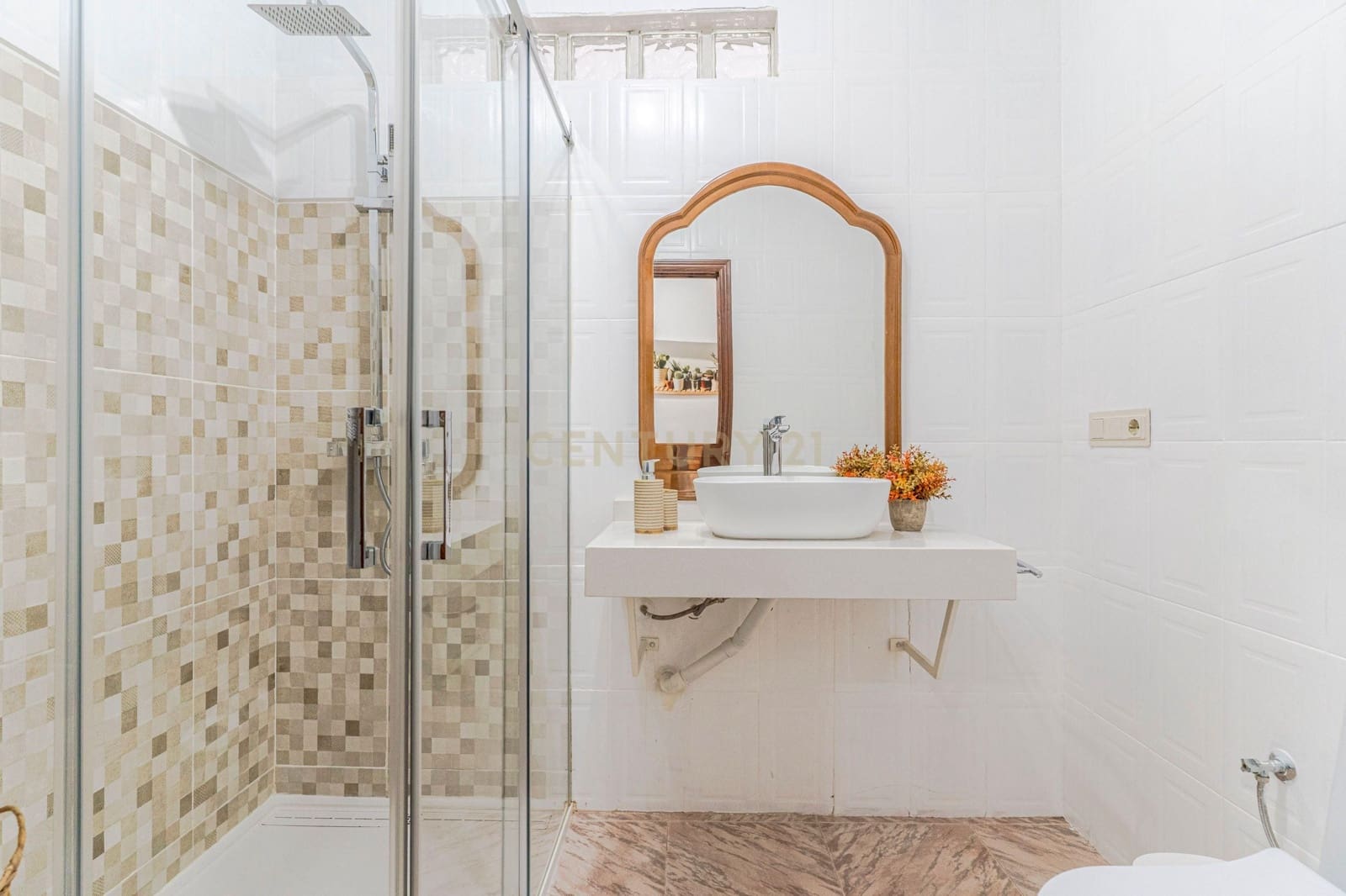 30 bedroom Finca/Country House for sale in Gojar - € 970,000 (Ref: 9289739)