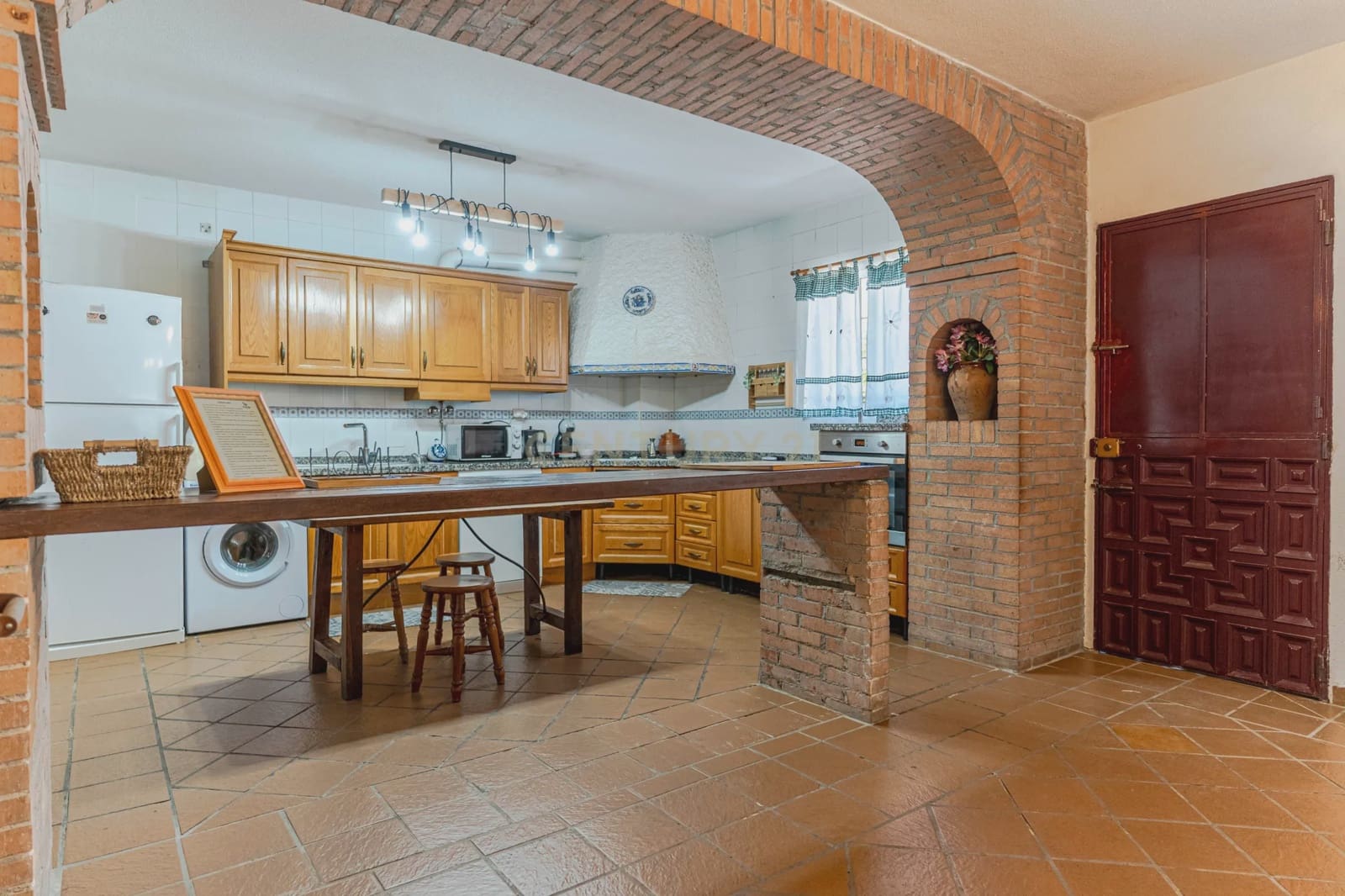 30 bedroom Finca/Country House for sale in Gojar - € 970,000 (Ref: 9289739)