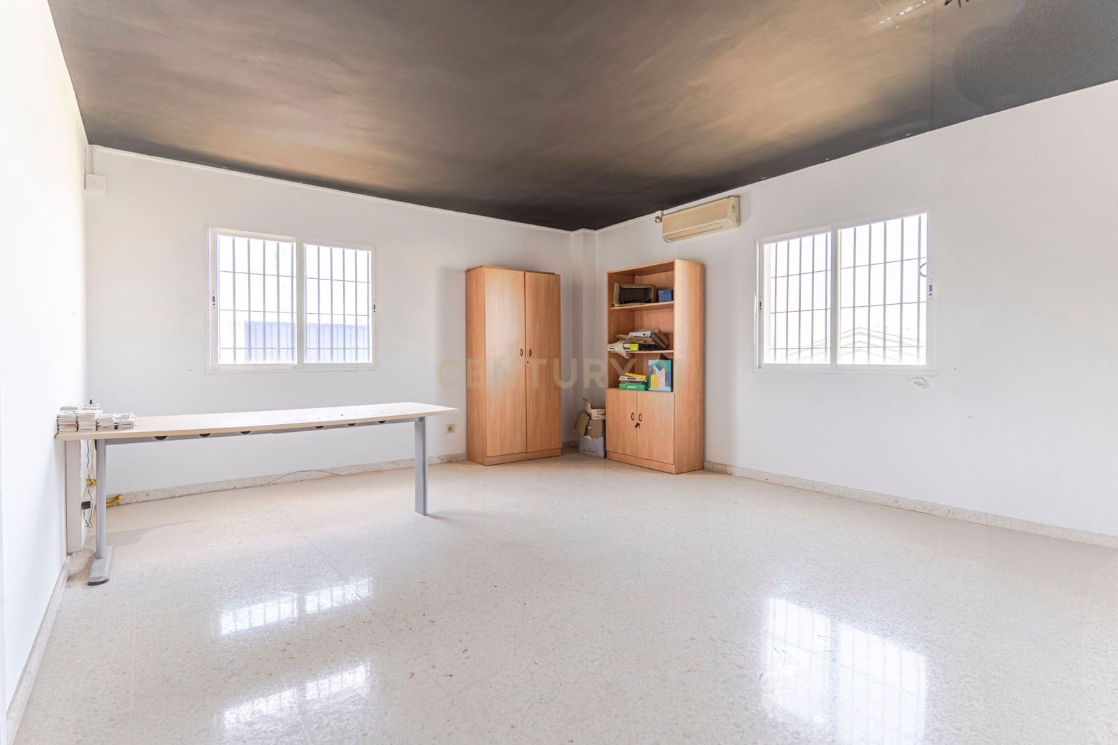 30 bedroom Finca/Country House for sale in Gojar - € 970,000 (Ref: 9289739)