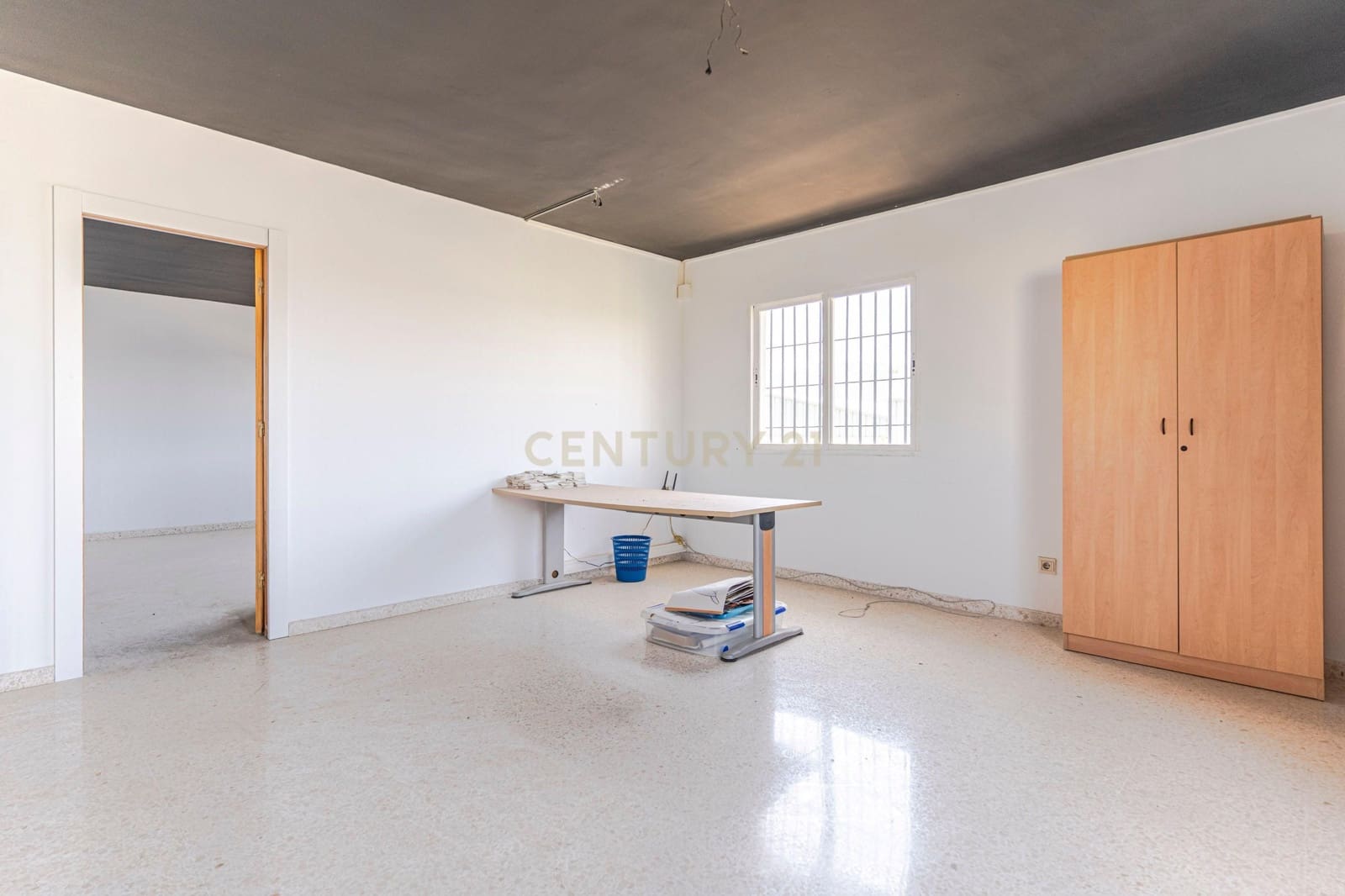 30 bedroom Finca/Country House for sale in Gojar - € 970,000 (Ref: 9289739)