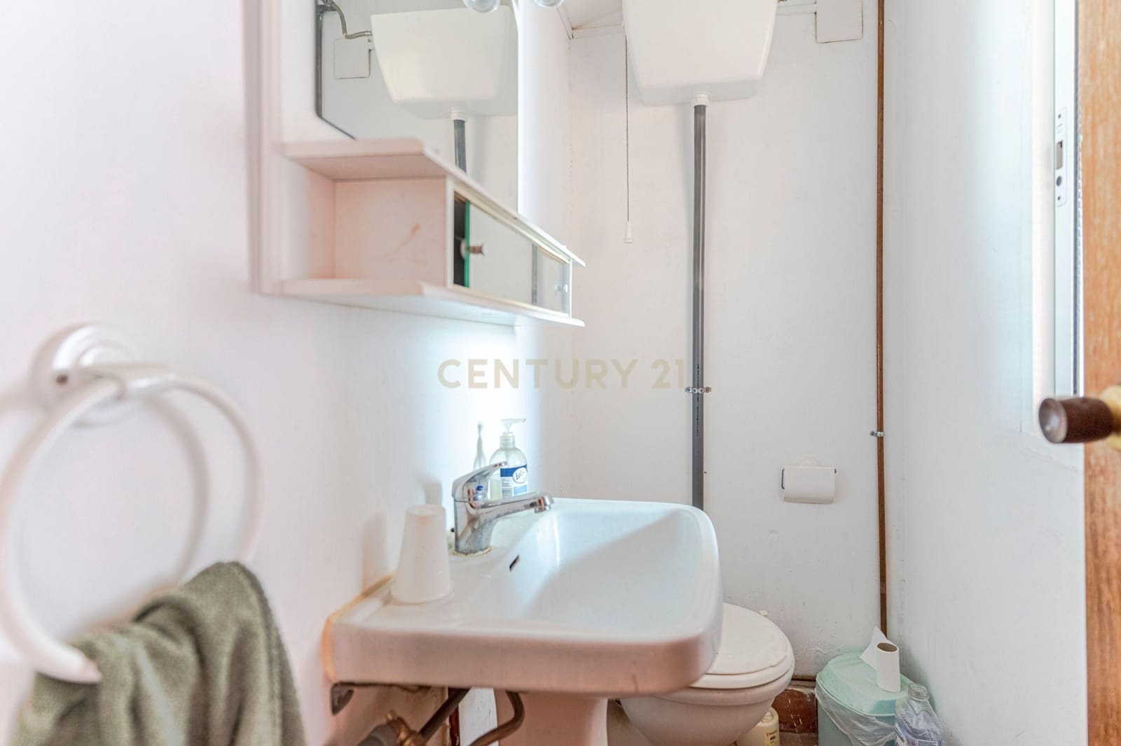 30 bedroom Finca/Country House for sale in Gojar - € 970,000 (Ref: 9289739)