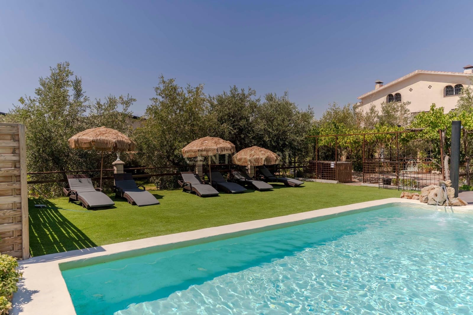 30 bedroom Finca/Country House for sale in Gojar - € 970,000 (Ref: 9289739)