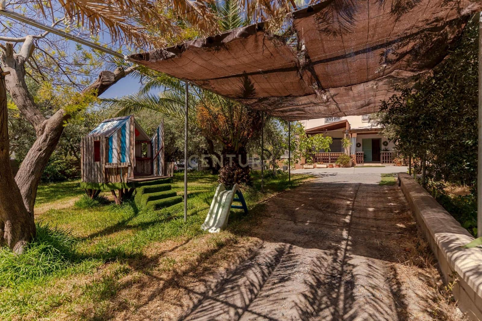 30 bedroom Finca/Country House for sale in Gojar - € 970,000 (Ref: 9289739)