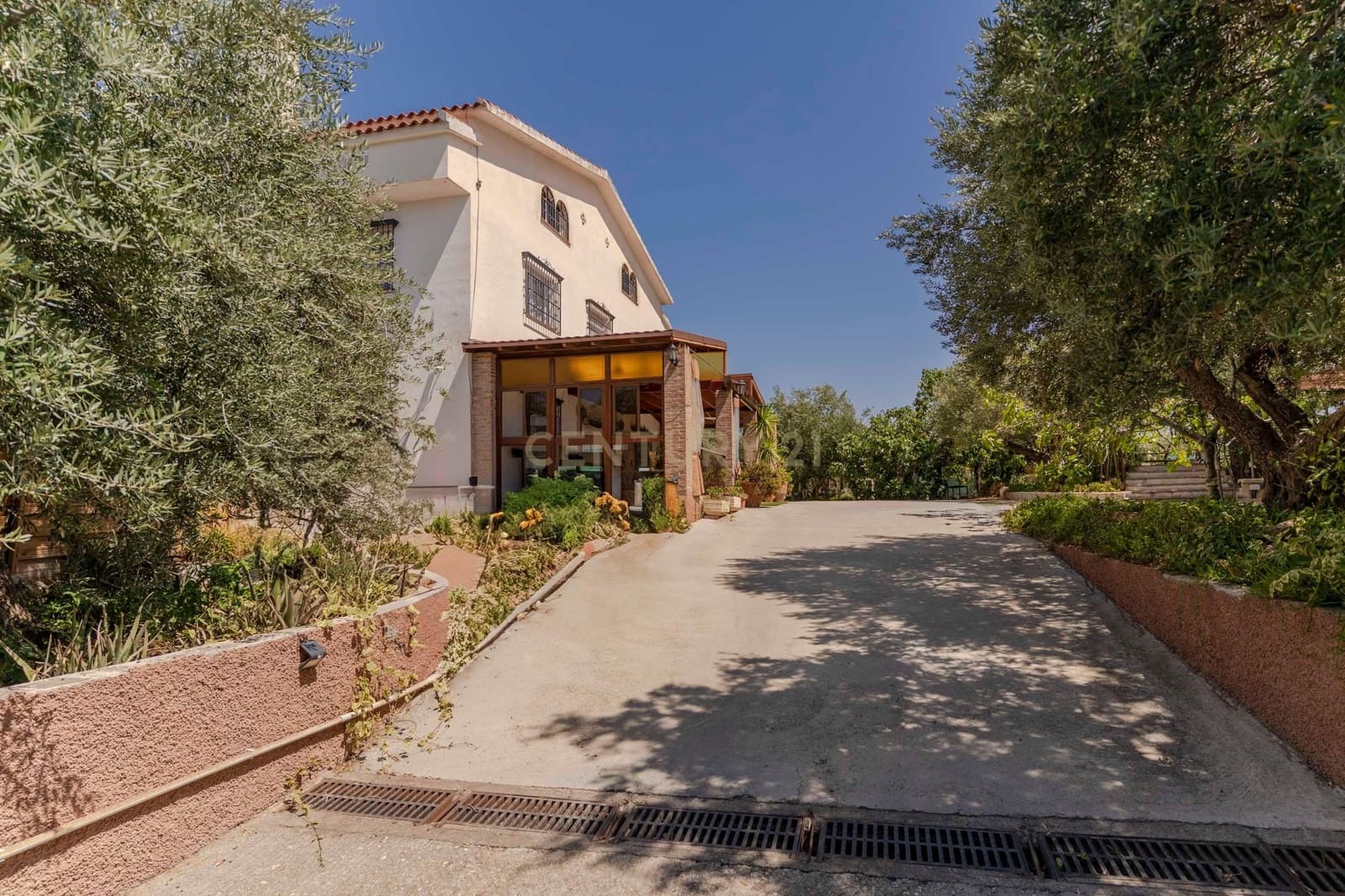 30 bedroom Finca/Country House for sale in Gojar - € 970,000 (Ref: 9289739)