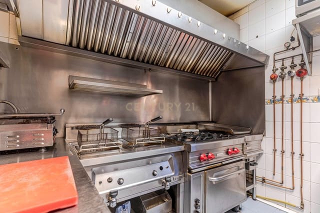 Commercial for sale in Pinos Puente - € 445,000 (Ref: 9289825)