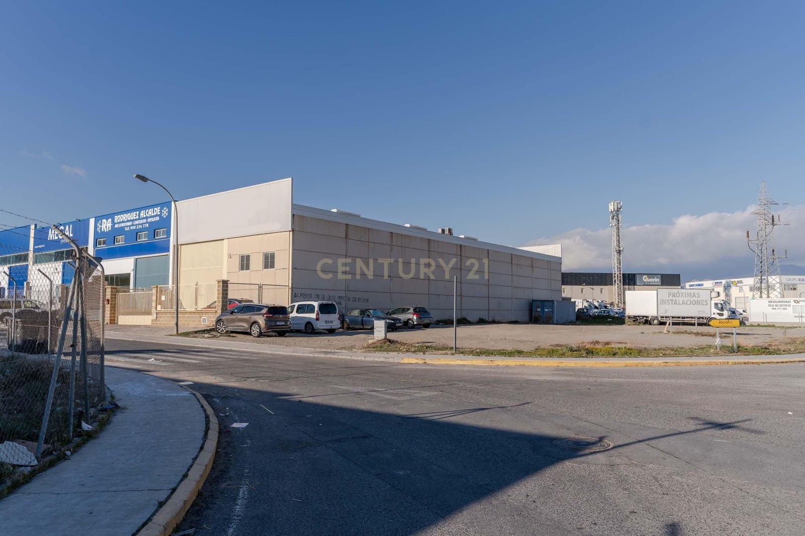 Commercial for sale in Almeria city - € 725,000 (Ref: 9289827)