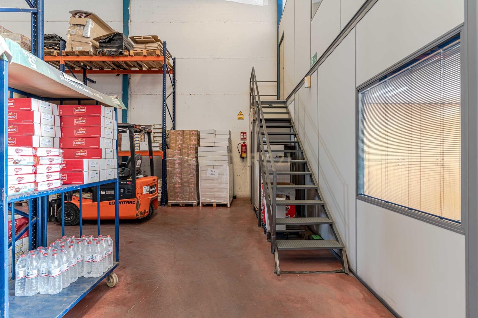 Commercial for sale in Almeria city - € 725,000 (Ref: 9289827)