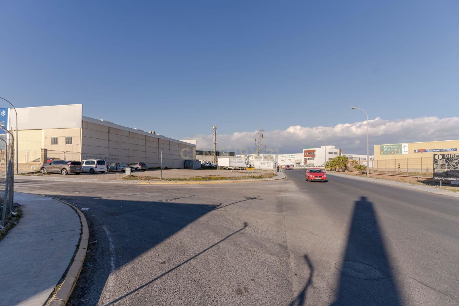 Commercial for sale in Almeria city - € 725,000 (Ref: 9289827)