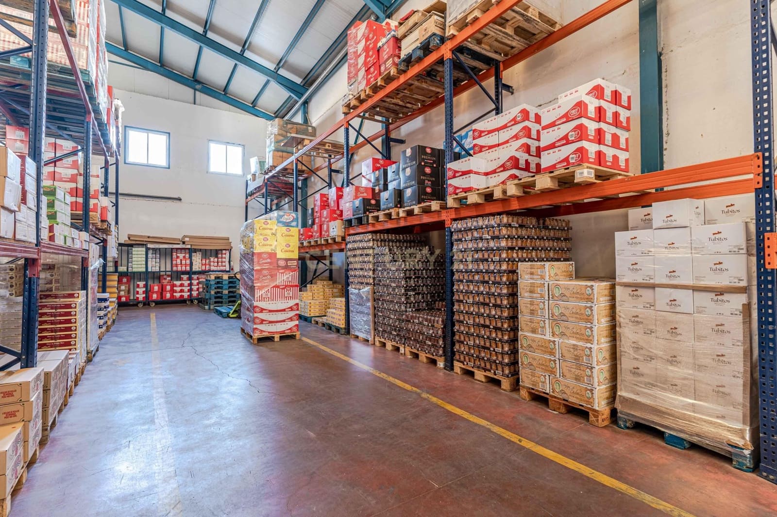 Commercial for sale in Almeria city - € 725,000 (Ref: 9289827)