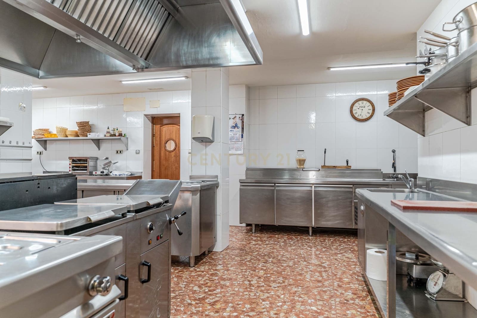 Hotel til salg i Guejar Sierra - € 1.500.000 (Ref: 9289829)