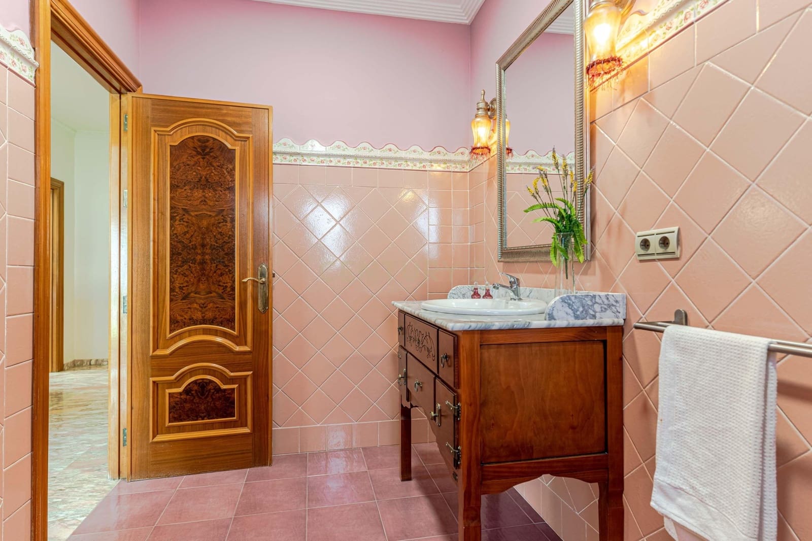 4 soveværelse Villa til salg i Motril - € 900.000 (Ref: 9289830)