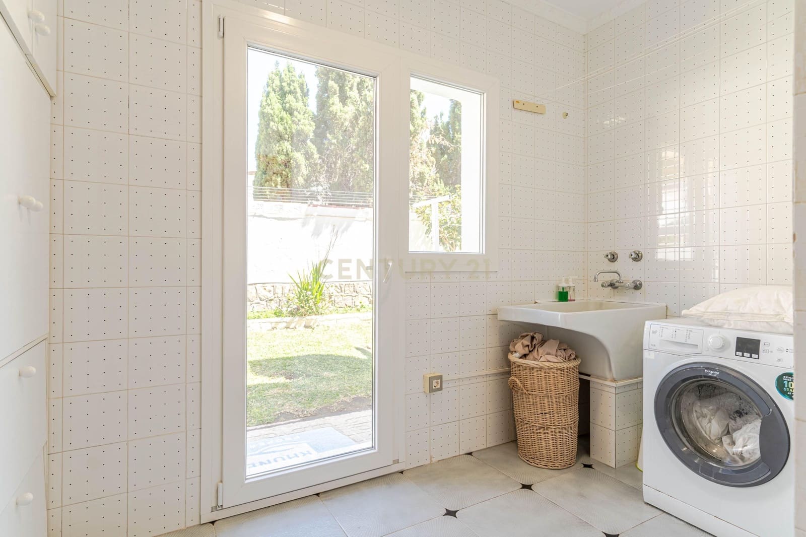 4 soveværelse Villa til salg i Motril - € 900.000 (Ref: 9289830)