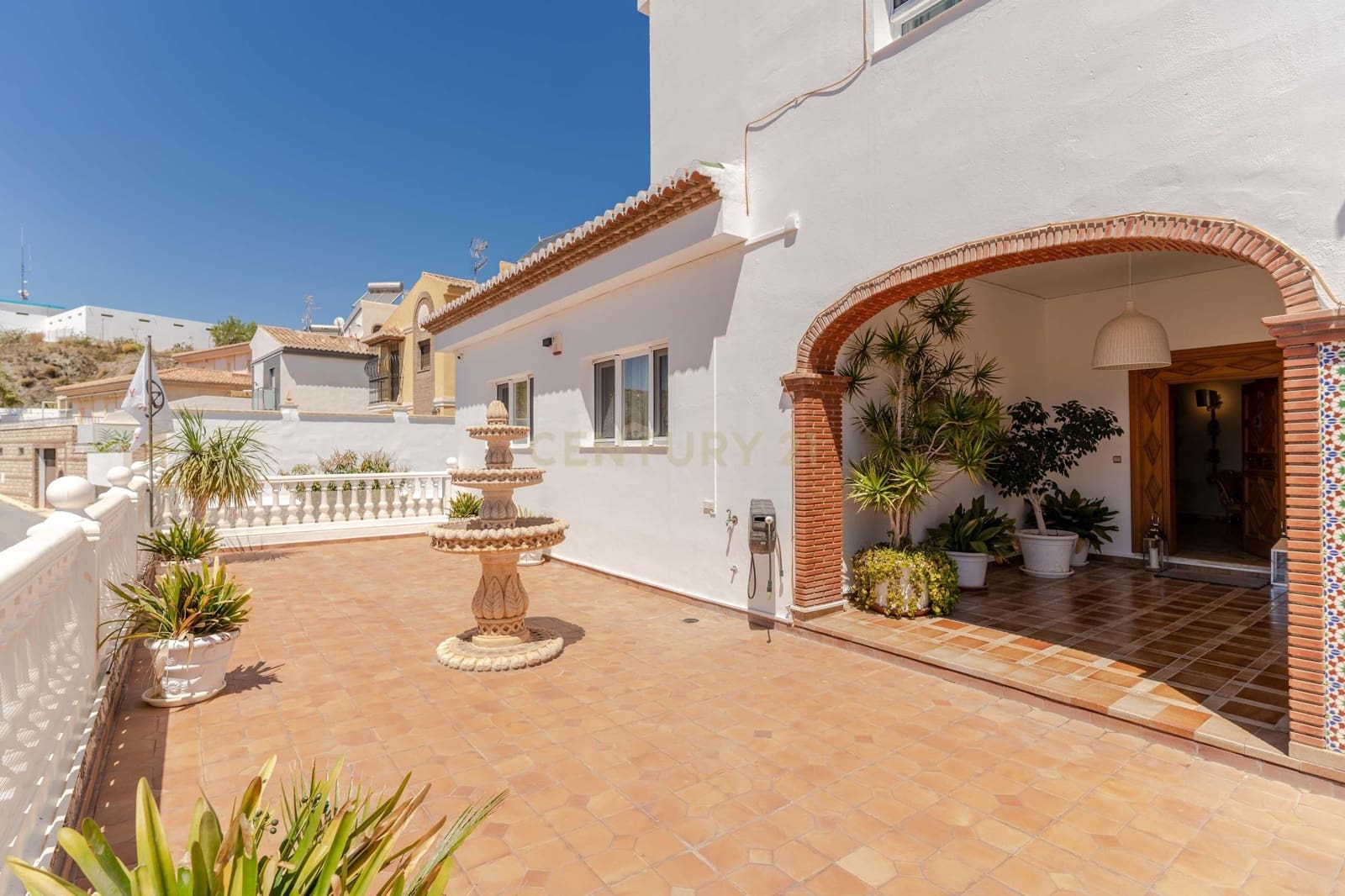 4 soveværelse Villa til salg i Motril - € 900.000 (Ref: 9289830)