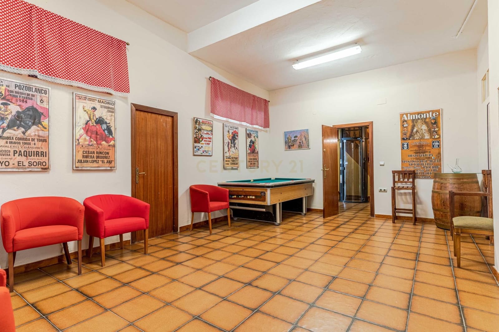 4 soveværelse Villa til salg i Motril - € 900.000 (Ref: 9289830)