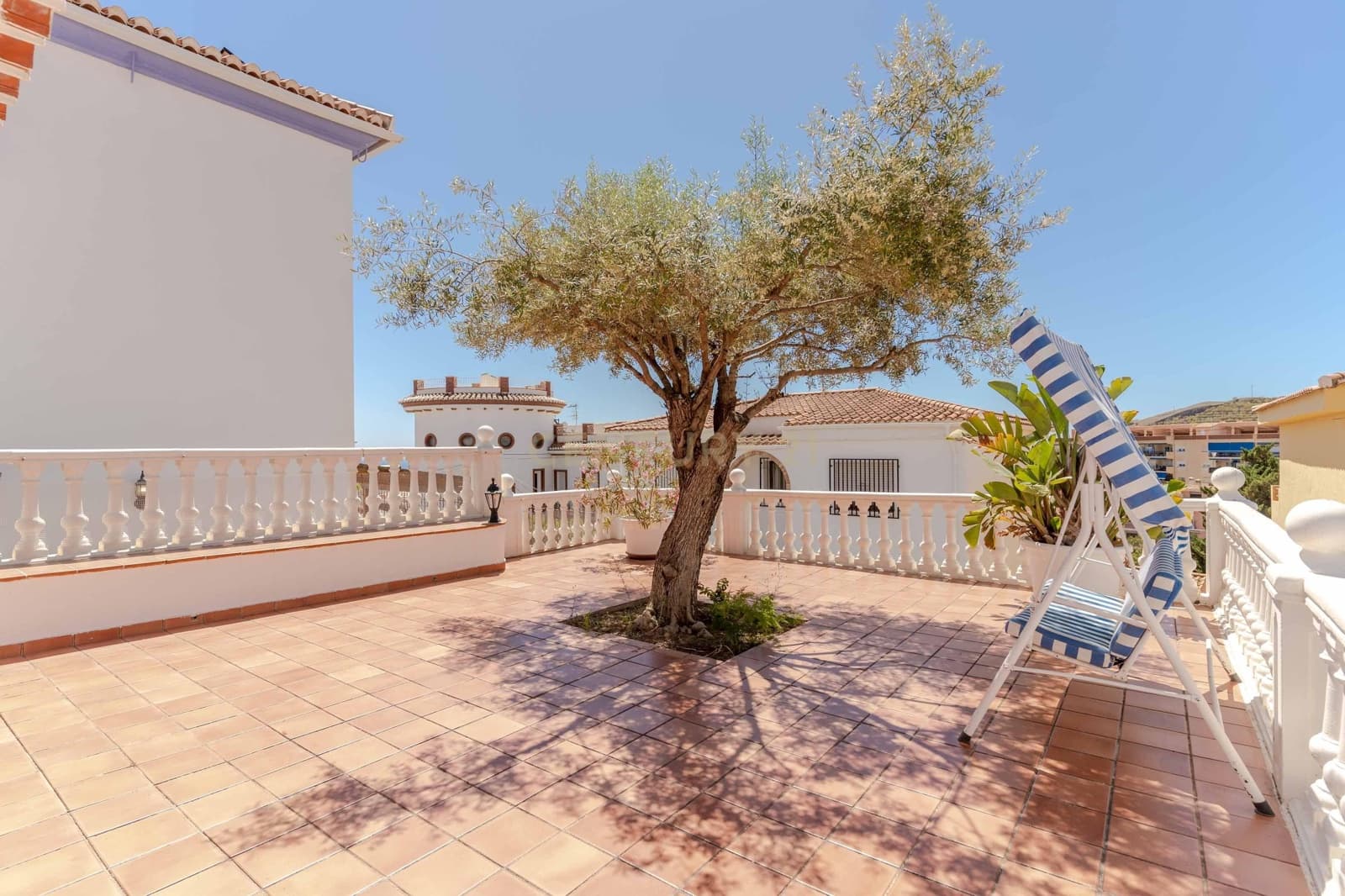 4 soveværelse Villa til salg i Motril - € 900.000 (Ref: 9289830)