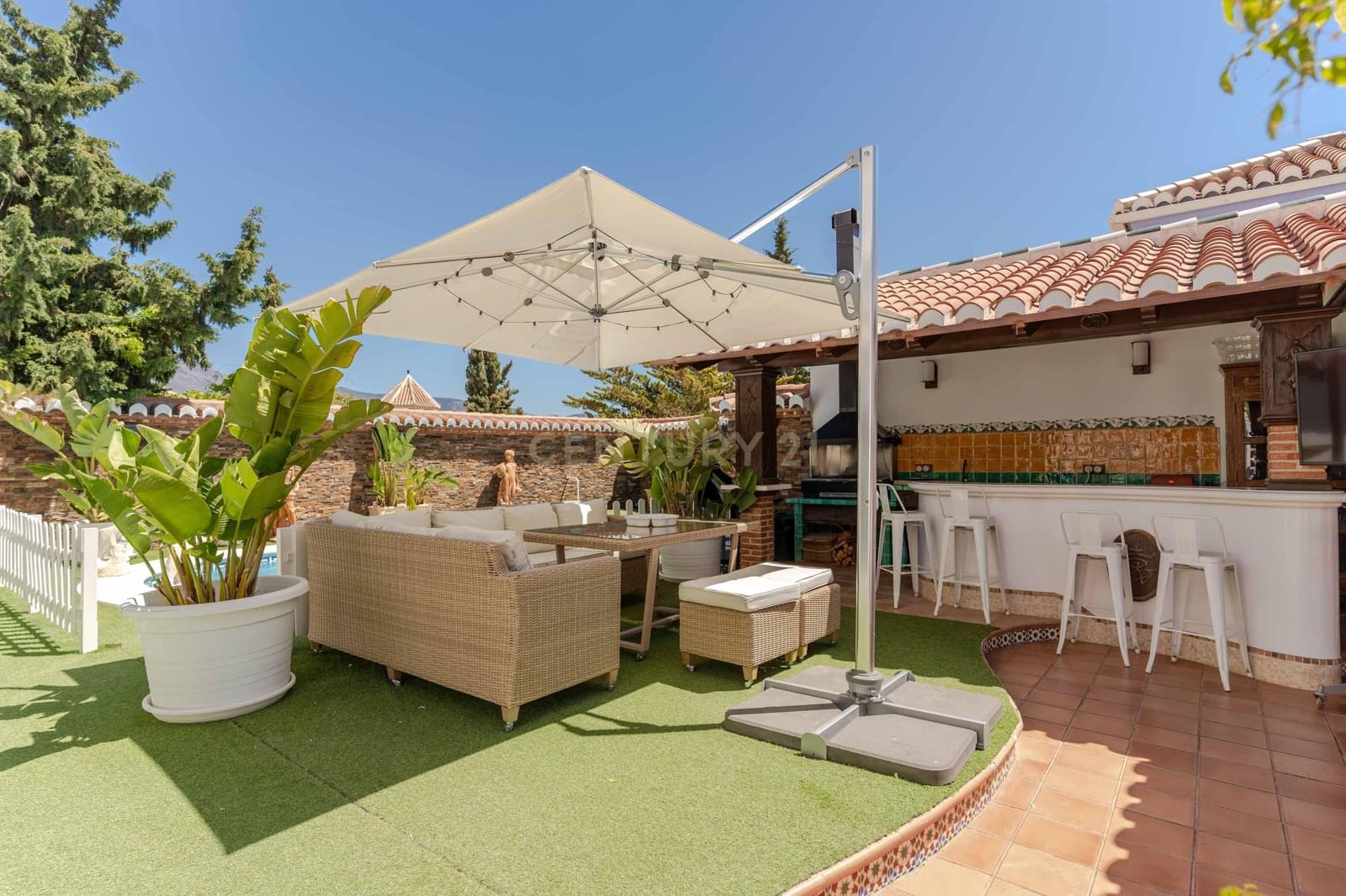 4 soveværelse Villa til salg i Motril - € 900.000 (Ref: 9289830)