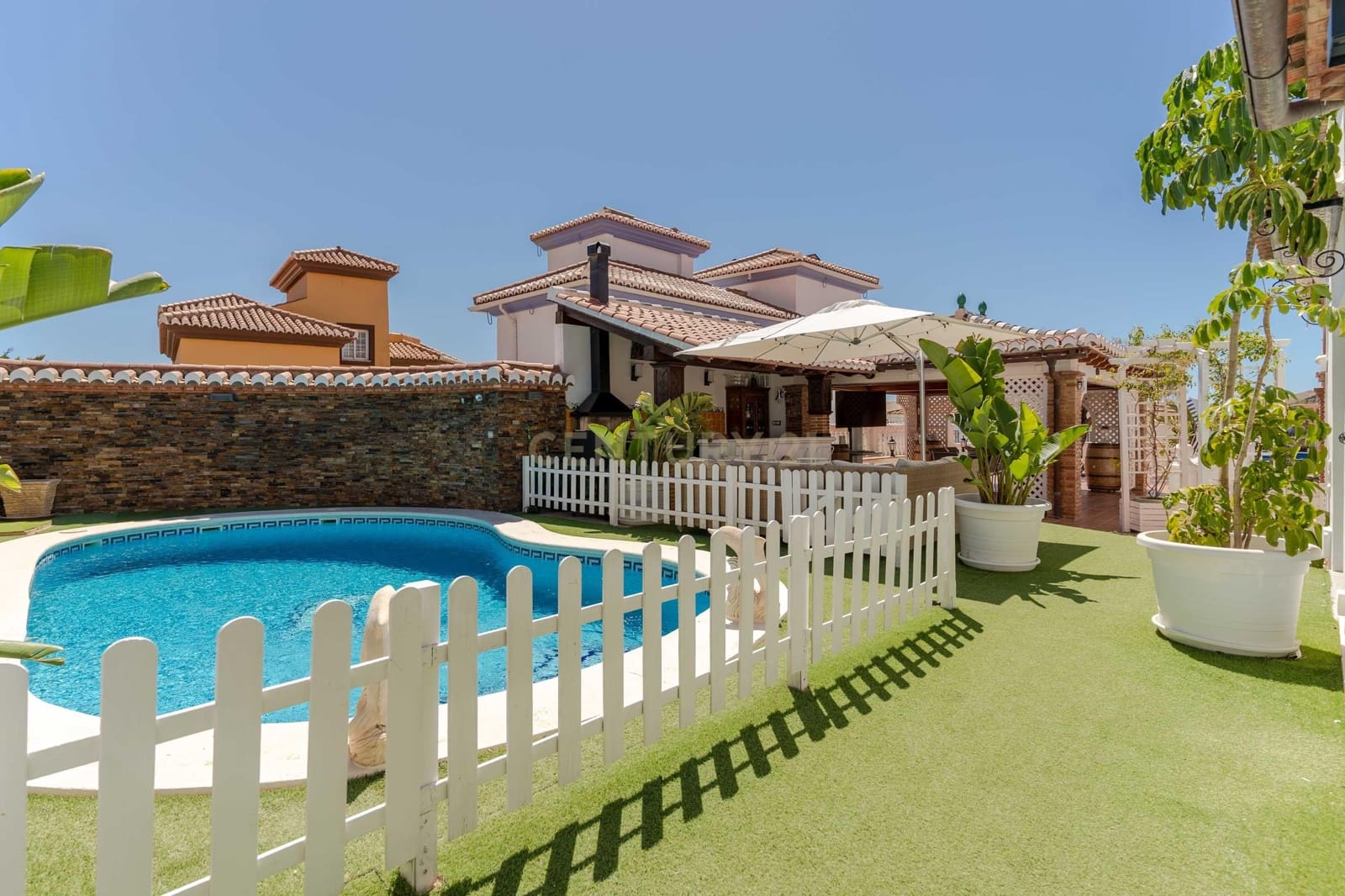 4 soveværelse Villa til salg i Motril - € 900.000 (Ref: 9289830)