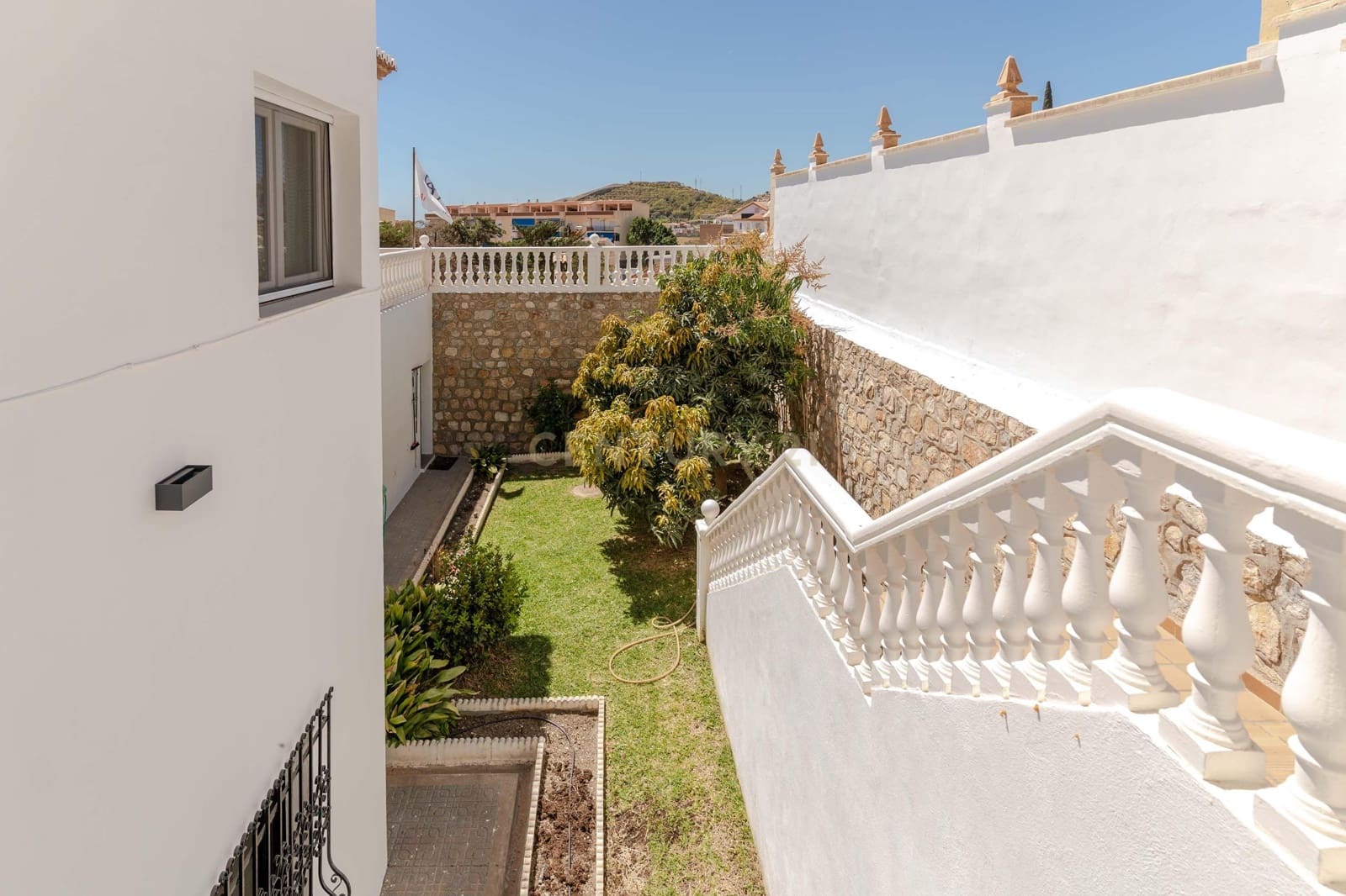 4 soveværelse Villa til salg i Motril - € 900.000 (Ref: 9289830)