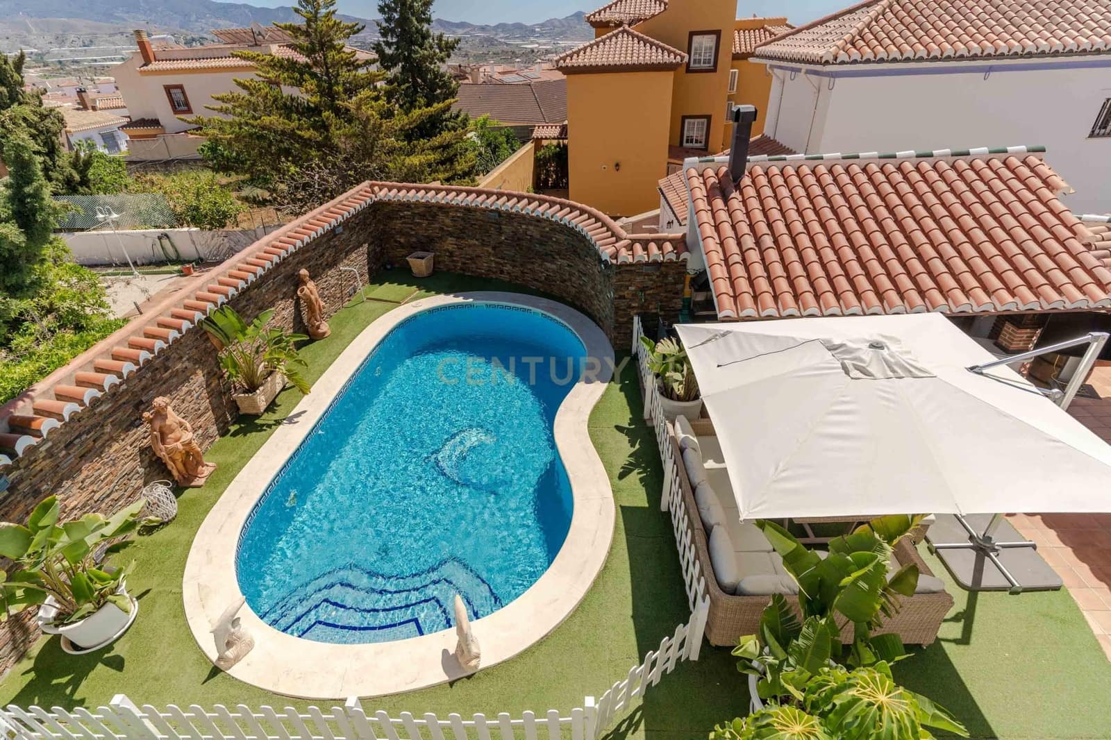 4 soveværelse Villa til salg i Motril - € 900.000 (Ref: 9289830)