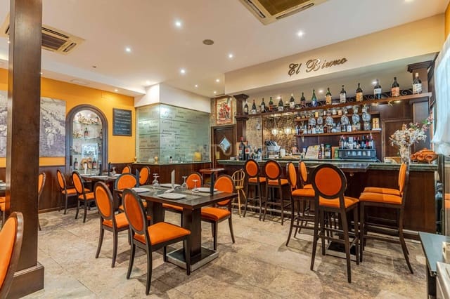 Kommersiell till salu i Gualchos - 700 000 € (Ref: 9289831)