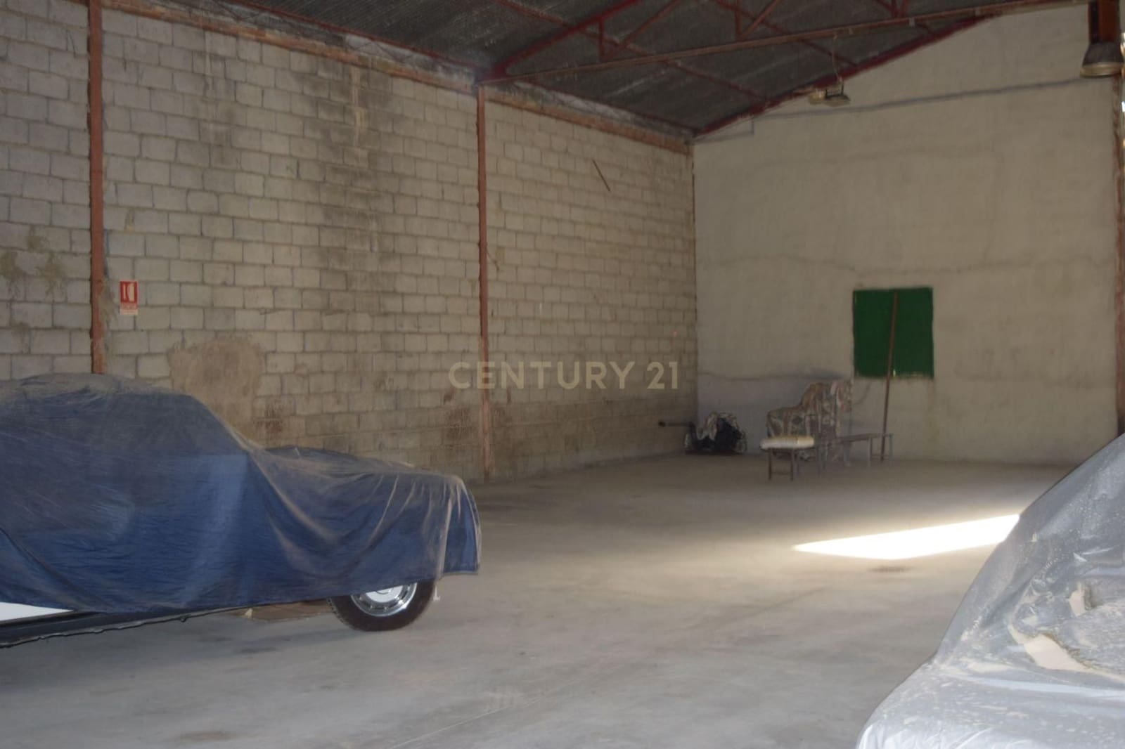 Commercieel te koop in Pinos Puente - € 92.000 (Ref: 9289839)