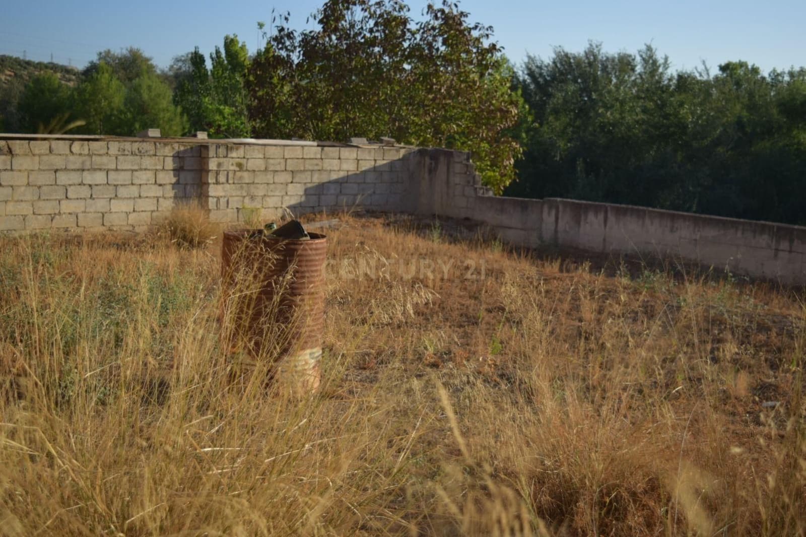 Commercieel te koop in Pinos Puente - € 92.000 (Ref: 9289839)