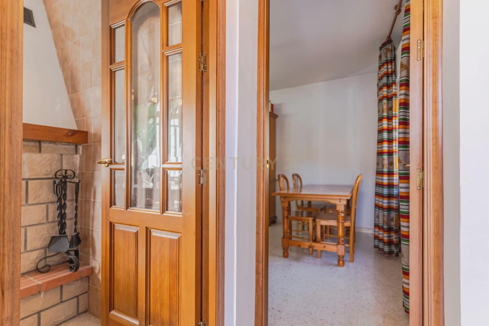 4 soveværelse Villa til salg i Moclin med swimmingpool - € 185.000 (Ref: 9289842)