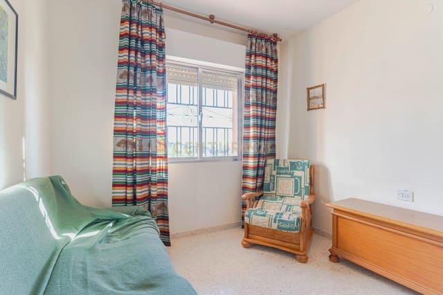 4 soveværelse Villa til salg i Moclín med swimmingpool - € 185.000 (Ref: 9289842)