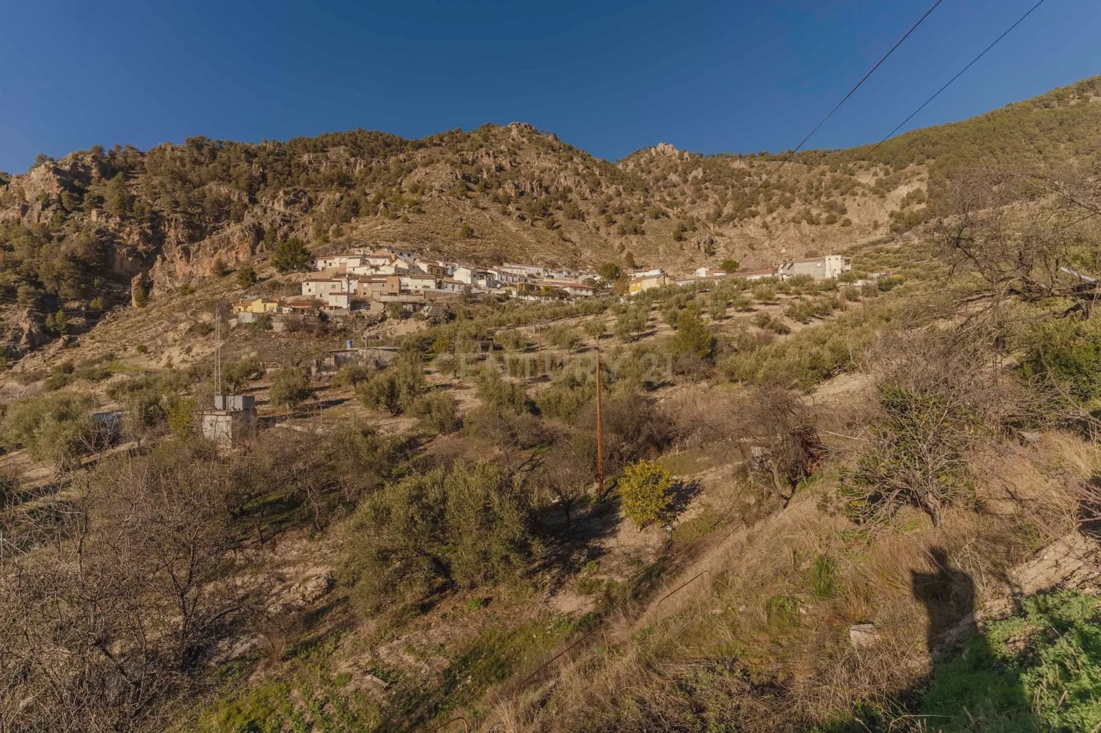 4 soveværelse Villa til salg i Moclin med swimmingpool - € 185.000 (Ref: 9289842)