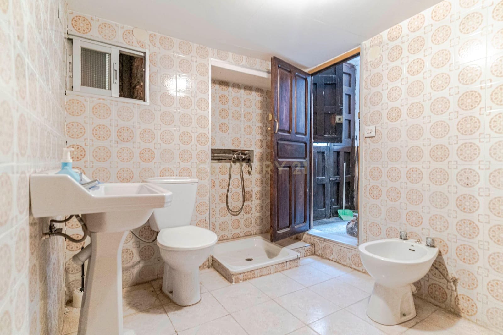 2 soveværelse Byhus til salg i Lanjaron - € 60.000 (Ref: 9289843)