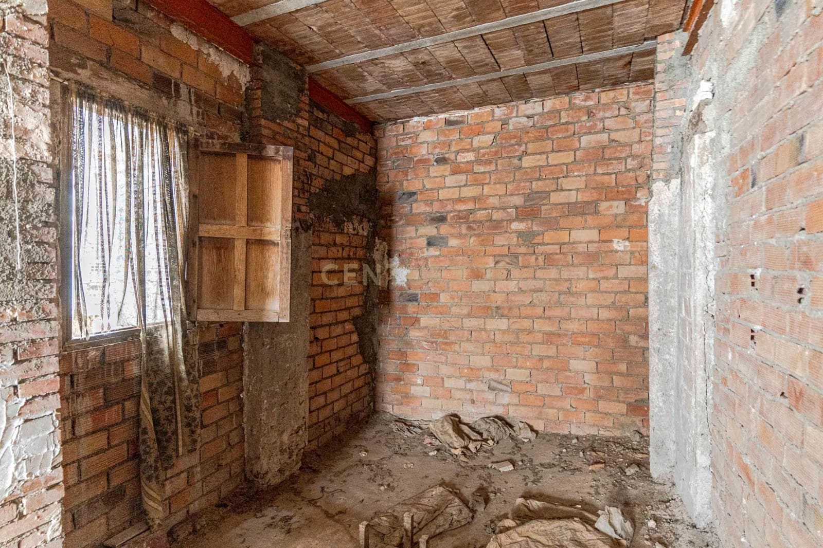 2 soveværelse Byhus til salg i Lanjaron - € 60.000 (Ref: 9289843)