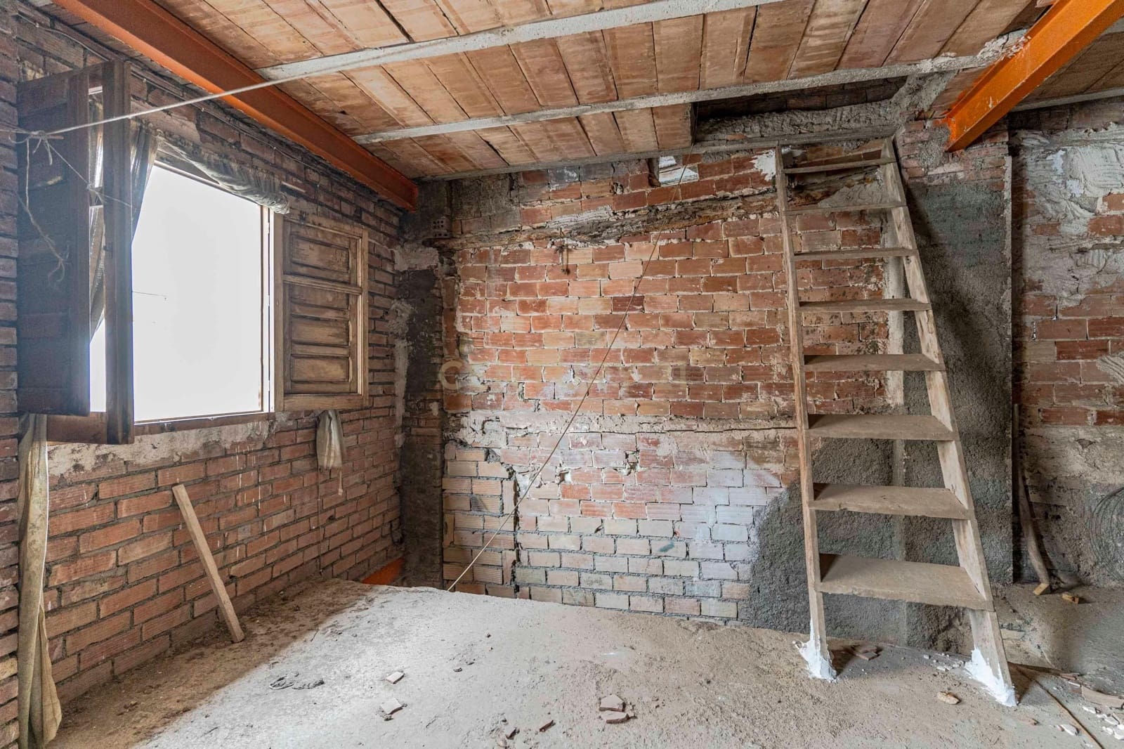 2 soveværelse Byhus til salg i Lanjaron - € 60.000 (Ref: 9289843)