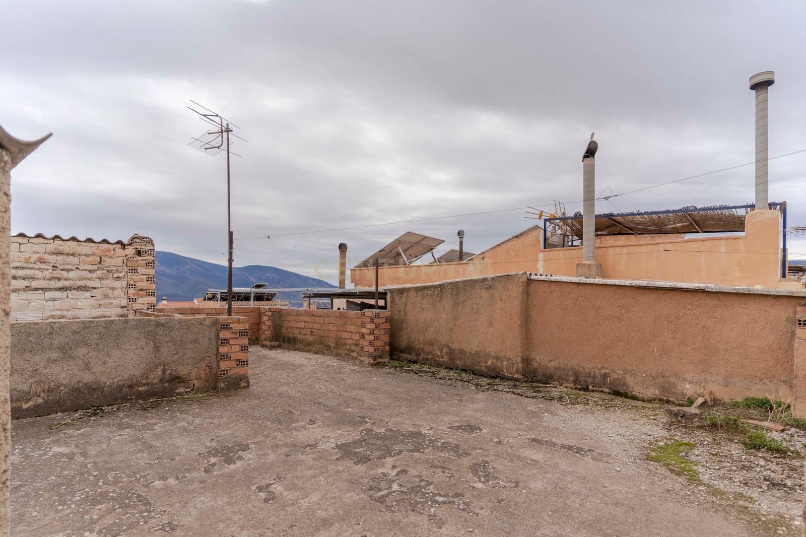 2 soveværelse Byhus til salg i Lanjaron - € 60.000 (Ref: 9289843)