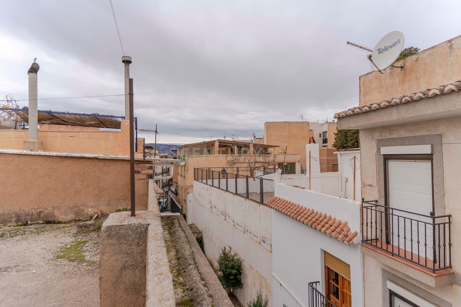 2 soveværelse Byhus til salg i Lanjaron - € 60.000 (Ref: 9289843)